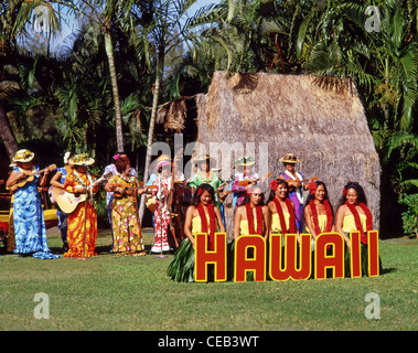 Danzatori Hawaiiani, Kodak Hula mostrano, Honolulu Oahu, Hawaii, Stati Uniti d'America Foto Stock