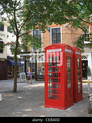 Cortile in Richmond, London Borough of Richmond upon Thames, London, England, Regno Unito Foto Stock