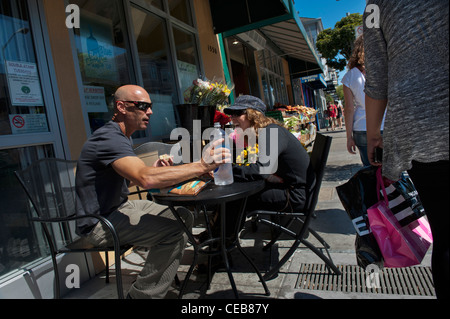 La Haight Ashbury del distretto di San Francisco in California, Stati Uniti Foto Stock