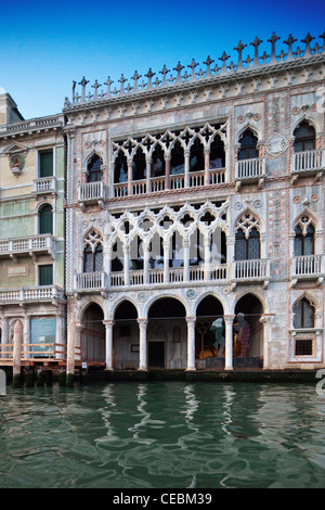 Palazzo Ca' d'Oro dal Grand Canal, Venezia, Italia Foto Stock