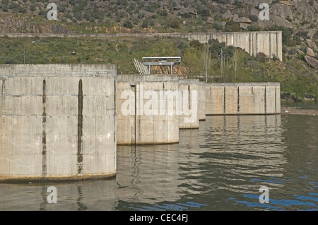 Il Portogallo, Fiume Douro, Valeria Dam Foto Stock