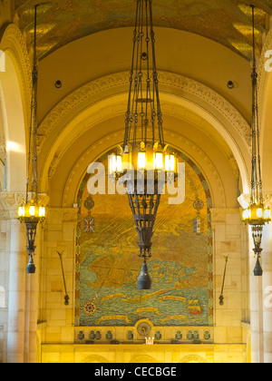 Brooklyn mercato delle pulci a Williamsburg Savings Bank Foto Stock