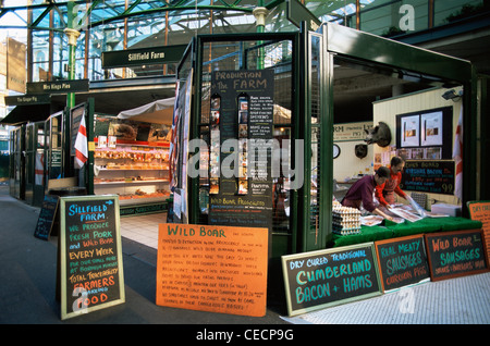 Inghilterra, Londra, Southwark, Borough Market, macellai Shop Foto Stock