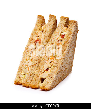 Sandwich di pollo con insalata su sfondo bianco Foto Stock