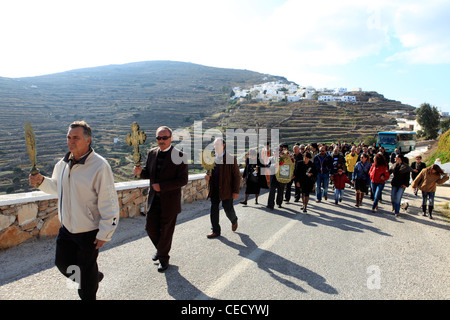 Grecia CICLADI sikinos un festival religioso Foto Stock