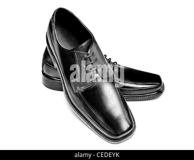 Una coppia di nuova pelle vestito scarpe su sfondo bianco Foto Stock