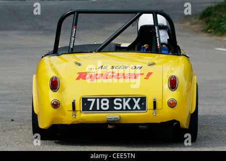 Austin Healey Sprite auto sportiva a un Regno Unito hill climb event Foto Stock