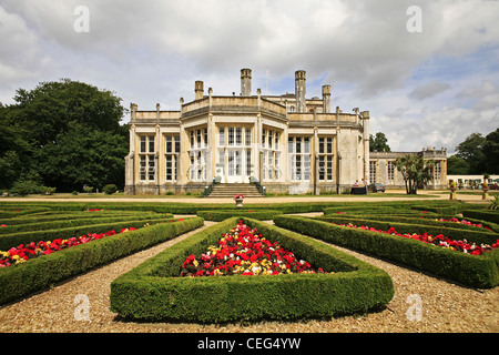 Highcliffe castle Dorset un grado 1 elencato la costruzione su la costa del Dorset una volta la casa del rivenditore americano Gordon Schofield Foto Stock