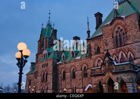 Il Parlamento al tramonto, Ottawa, Canada Foto Stock