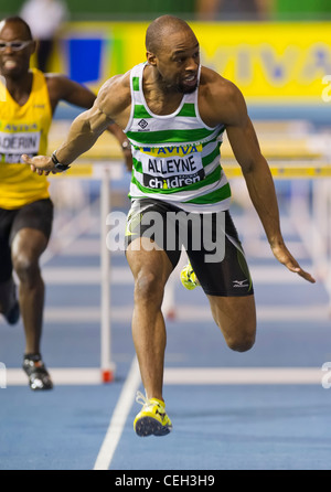 Aviva Indoor UK campionati prove di Atletica Leggera Sport Inglese Istituto di Sport di Sheffield Inghilterra in esecuzione gli atleti uomini 60m cur Foto Stock