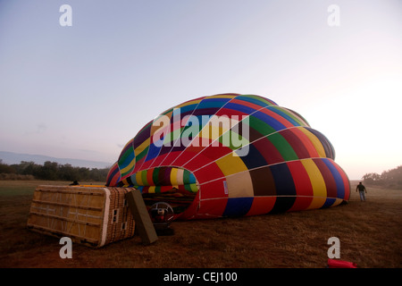 Bill Harrops Balloon Safaris,Magaliesberg,nord ovest della provincia. Foto Stock