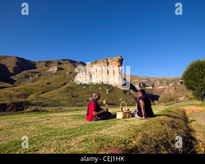 Coppia avente un picnic,Golden Gate National Park,Free Provincia Stato Foto Stock