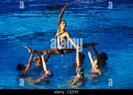 Team nuoto sincronizzato la concorrenza al Mondiale 1994 Campionati acquatiche. Foto Stock