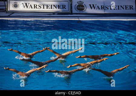 Team nuoto sincronizzato la concorrenza al Mondiale 1994 Campionati acquatiche. Foto Stock