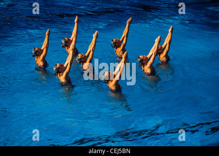 Team nuoto sincronizzato la concorrenza al Mondiale 1994 Campionati acquatiche. Foto Stock