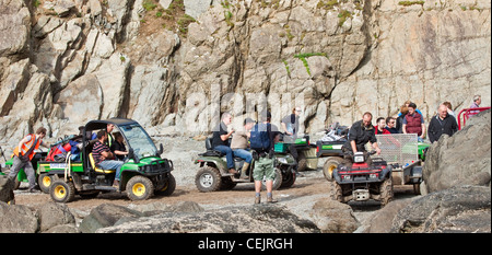 Le riprese di una scena di neve bianca e la Huntsman rilasciato nel giugno 2012 sulla Marloes Beach Pembrokeshire. Foto Stock