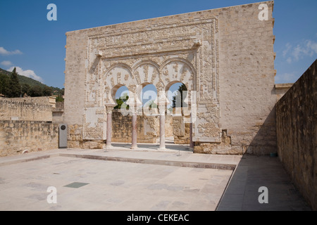 Quando Abd al-Rahman ha proclamato in se stesso la califfo in 929 fondata sontuosa città Madinat al-Zahra residenza personale nuovo capitale Foto Stock