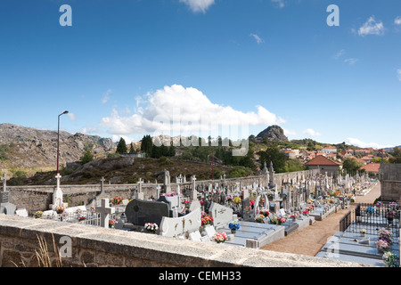 Cimitero di Castro Laboreiro - Viana do Castelo District, Portogallo Foto Stock