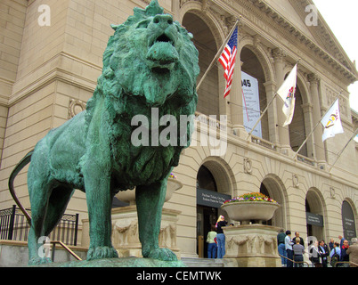 Art Institute di Chicago STATI UNITI entrata principale e il monumento del leone Foto Stock