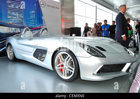 Mercedes-Benz SLR McLaren Stirling Moss a annualmente automotive-show 'capitale auto show 2011". Kiev, Ucraina. Foto Stock