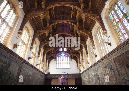 Inghilterra, London, Hampton Court Palace, La Grande Hall Foto Stock