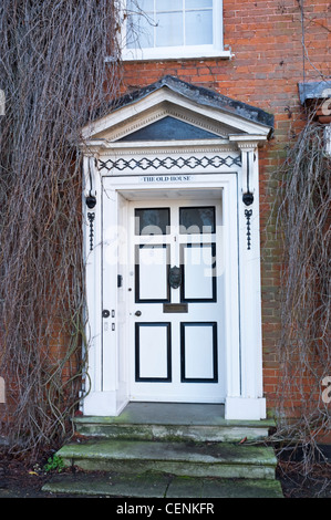 Porta georgiana Harleston, Norfolk, Regno Unito Foto Stock