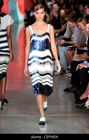 Tory Burch New York pronto a WearSpringSummer 2012 Foto Stock