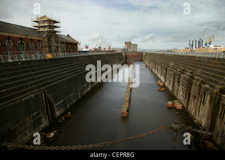 Il Thompson Graving Dock in Titanic Quarter of Belfast Docks. Foto Stock