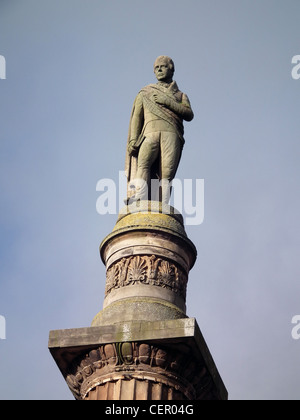 SIR WALTER SCOTT (1771-1832) Statua del romanziere scozzese e poeta a George Square, Glasgow. Foto Tony Gale Foto Stock