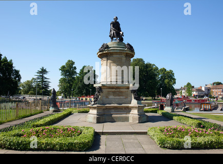 Il Memoriale di Gower in Bancroft giardini caratterizzati da una statua di William Shakespeare e quattro personaggi dai suoi giochi che rappresenta Foto Stock