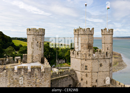 Caernarfon Castle in Snowdonia, Galles Foto Stock