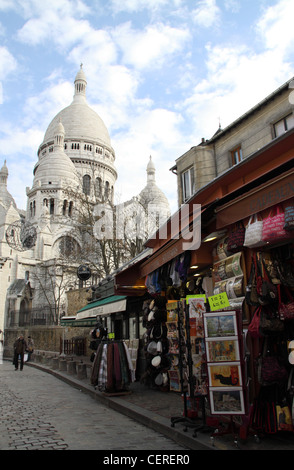 Negozio di souvenir vicino alla Basilica del Sacro Cuore e di Montmartre, Parigi, Francia Foto Stock