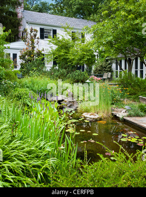 Giardino e laghetto in giardino Vollmer, Murray Hill Foto Stock