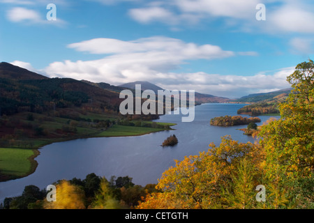 Queen's vista in autunno. Una delle straordinarie bellezze in tutti I di Scozia, dove la Regina Victoria ha preso il tè nel 1866 e il sondaggio Foto Stock