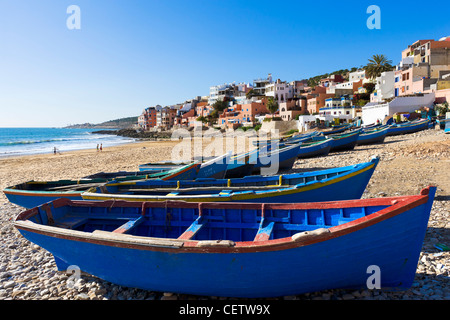 Spiaggia cittadina a Taghazout , a nord di Agadir, Marocco, Africa del Nord Foto Stock