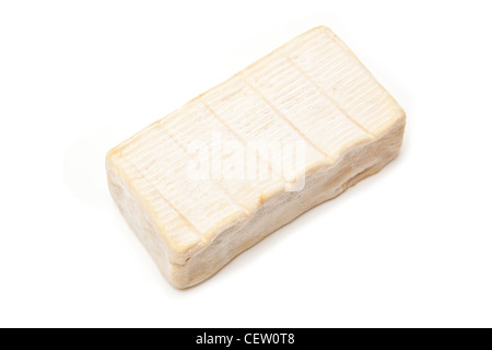 Il francese Demi Pont L'Eveque formaggio isolato su un bianco di sfondo per studio. Foto Stock