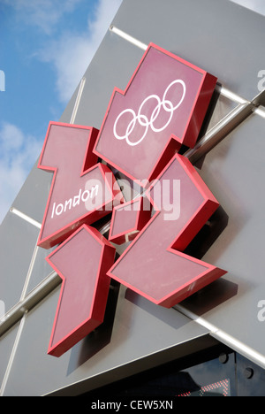 Olimpiadi di Londra 2012 logo, Trafalgar Square, Londra, Inghilterra Foto Stock