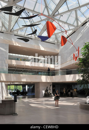 Ala est mobile Calder National Gallery of Art di Washington DC USA Foto Stock