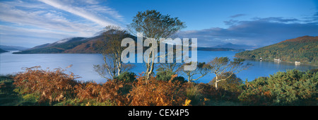 Loch Alsh, il suono di Sleat & l'Isola di Skye da Balmacara, Wester Ross, Highlands Occidentali, Scotland, Regno Unito Foto Stock