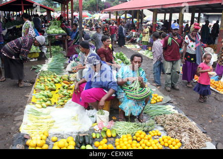Mercato Goroka, altipiani orientali, provincia di Papua Nuova Guinea - Markt di Goroka, Papua Neuguinea Foto Stock