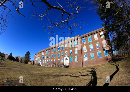 Chiuse e abbandonate la costruzione presso il Kings Park Ospedale Psichiatrico complesso Long Island NY Foto Stock