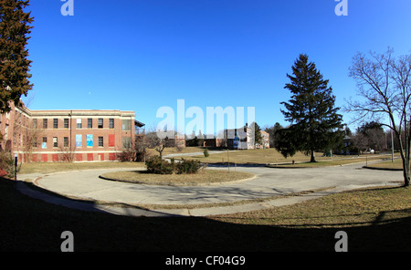 Chiuse e abbandonate la costruzione presso il Kings Park Ospedale Psichiatrico complesso Long Island NY Foto Stock