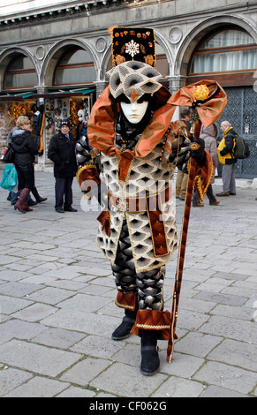 Persona mascherato Carnevale di Venezia, Venezia, Italia e Europa Foto Stock