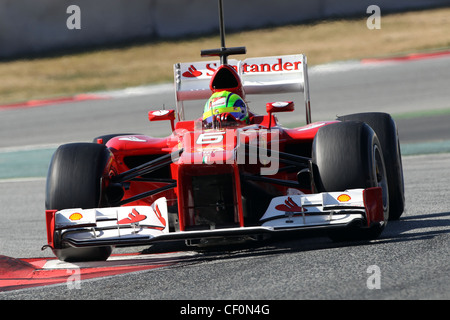 © Simone Rosa/Semedia 23-02-2010 Barcellona (Esp) Test di F1 - vetture nella foto: Felipe Massa - Ferrari Malboro Santander Foto Stock