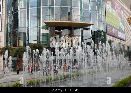 Il Siam Paragon Shopping Centre, Bangkok, Thailandia. Foto Stock