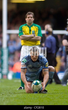 Cardiff Blues giocatore di rugby Tom James Foto Stock