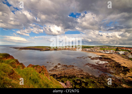 Il Berwickshire città costiera di Eyemouth, sede di una delle più grandi catastrofi di pesca nella storia britannica nel 1881 quando 189 uomini Foto Stock