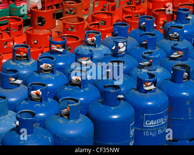 Calor gas propano e butano cilindri. Foto Stock