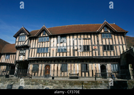 La struttura di legno facciata del Lord Leycester Hospital in Warwick. Foto Stock