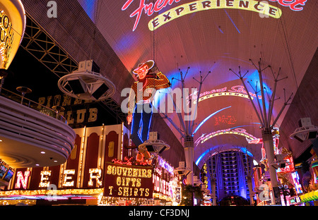 Il Fremont Street Experience in Downtown Las Vegas, Nevada Foto Stock